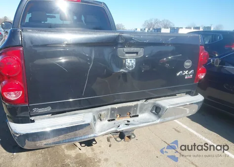 2007 Dodge Ram 1500 Slt z USA, uszkodzony, nr VIN 3D7KS19D17G736469